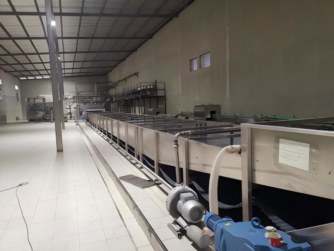 Water Bath Type Pasteurizing Tunnel Machine For Canned Tomato Paste Sizes From 70g To 3Kg Capacity Or Speed From 50 CPM To 600 CPM